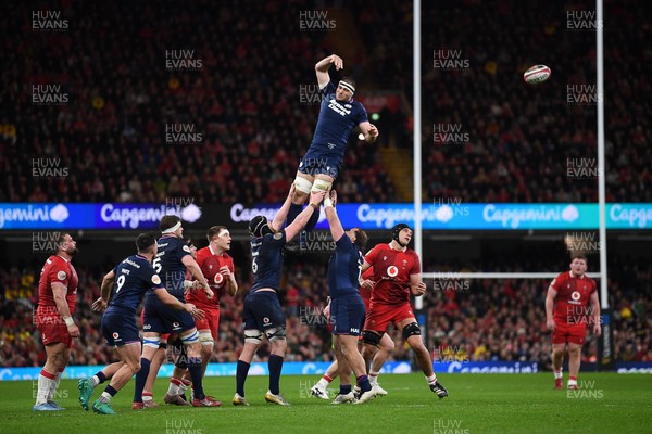 210226 - Wales v Scotland - Guinness Men's Six Nations - Scott Cummings of Scotland wins the line-out