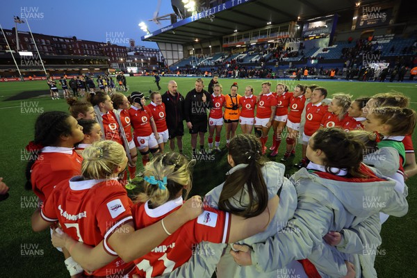 230324 - Wales v Scotland, Guinness Women’s 6 Nations - Ioan Cunningham, Wales Women head coach, speaks to the team at the end of the match