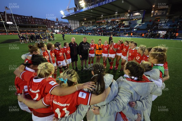 230324 - Wales v Scotland, Guinness Women’s 6 Nations - Ioan Cunningham, Wales Women head coach, speaks to the team at the end of the match
