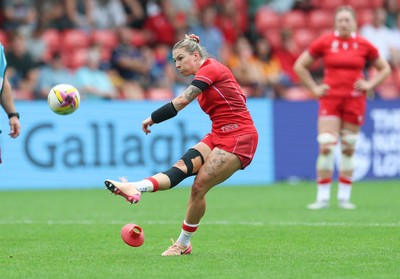 230825 - Wales v Scotland, Women’s Rugby World Cup - Keira Bevan of Wales kicks a penalty