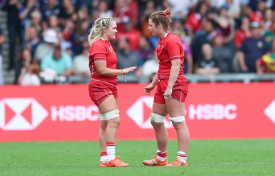 230825 - Wales v Scotland, Women’s Rugby World Cup - Co- captain’s Alex Callender of Wales, left, and Kate Williams of Wales