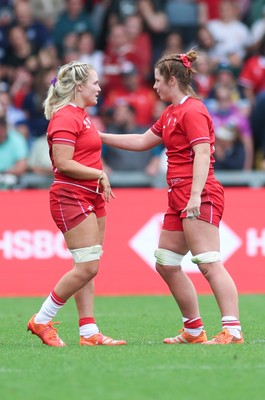 230825 - Wales v Scotland, Women’s Rugby World Cup - Co- captain’s Alex Callender of Wales, left, and Kate Williams of Wales