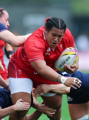 230825 - Wales v Scotland, Women’s Rugby World Cup - Sisilia Tuipulotu of Wales charges forward