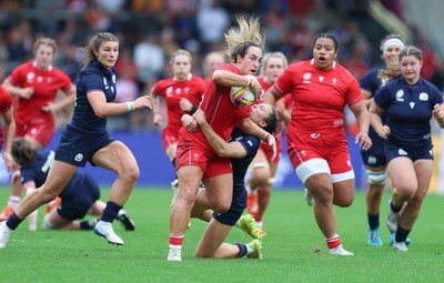 230825 - Wales v Scotland, Women’s Rugby World Cup - Courtney Keight of Wales looks to break away