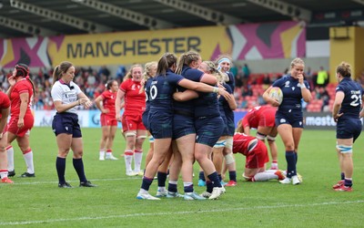 230825 - Wales v Scotland, Women’s Rugby World Cup - Wales players at the end of the match