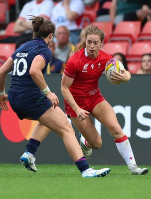 230825 - Wales v Scotland, Women’s Rugby World Cup - Lisa Neumann of Wales