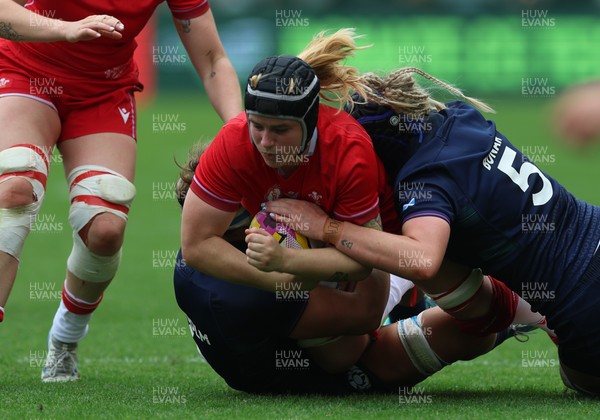 230825 - Wales v Scotland, Women’s Rugby World Cup - Bethan Lewis of Wales