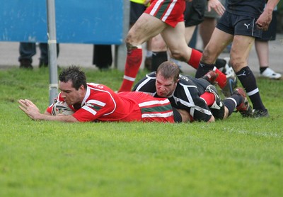 29.10.06...Wales v Scotland Rugby League, Bridgend. Wales' Adam Hughes powers over to score try 