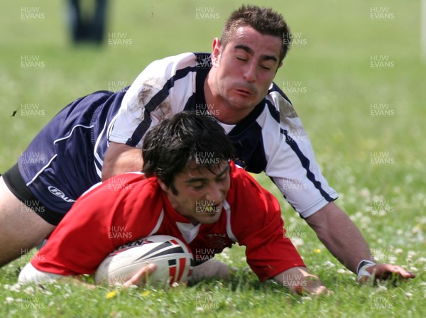 16.06.07 Wales vs. Scotland. Home Nations Championship. Cardiff.   Gareth Jones scores despite Andrew Todd's tackle.  Darren Griffiths/