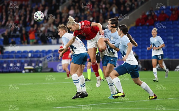 060922 - Wales v Slovenia, FIFA Women's World Cup 2023 Qualifier - Rhiannon Roberts of Wales looks to head at goal