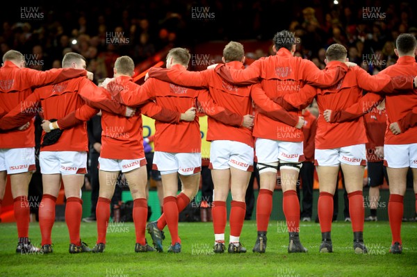 021217 - Wales v South Africa - Under Armour Series - Wales players during the anthems