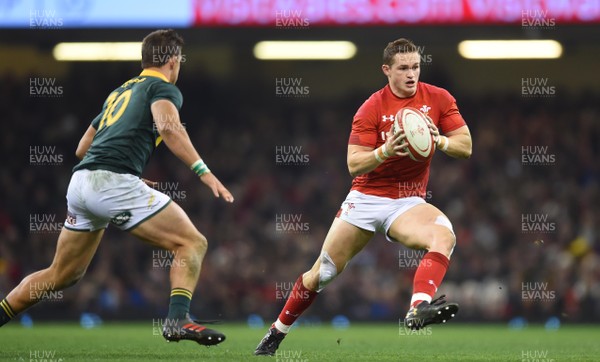 021217 - Wales v South Africa - Under Armour Series - Hallam Amos of Wales takes on Handre Pollard of South Africa