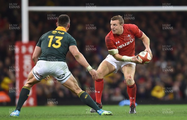 021217 - Wales v South Africa - Under Armour Series - Hadleigh Parkes of Wales takes on Jesse Kriel of South Africa