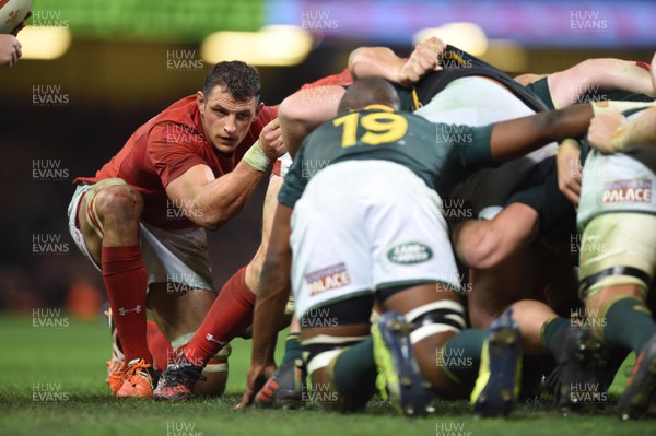 021217 - Wales v South Africa - Under Armour Series - Aaron Shingler of Wales