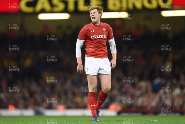 021217 - Wales v South Africa - Under Armour Series - Rhys Patchell of Wales