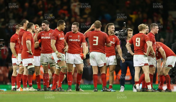 021217 - Wales v South Africa - Under Armour Series 2017 - Taulupe Faletau and Elliot Dee of Wales at full time