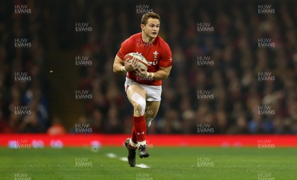 021217 - Wales v South Africa - Under Armour Series 2017 - Hallam Amos of Wales