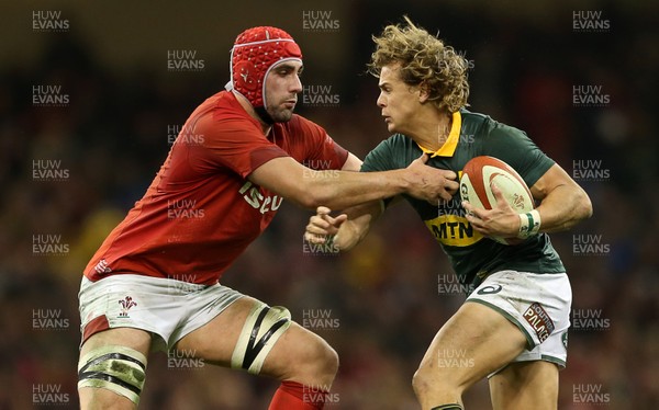 021217 - Wales v South Africa - Under Armour Series 2017 - Cory Hill of Wales tackles Andries Coetzee of South Africa