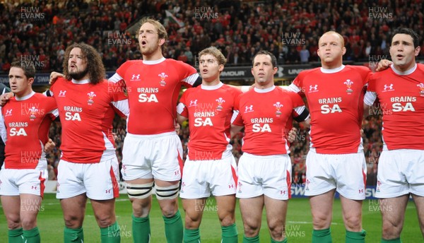 08.11.08 - Wales v South Africa - Invesco Perpetual Series 2008 - Wales' Shane Williams, Adam Jones, Alun Wyn Jones, Leigh Halfpenny, Gareth Cooper, Martyn Williams and Stephen Jones line up for the national anthems. 