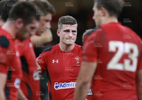 091113 - Wales v South Africa - Dove Men+Care Series - Wales' Scott Williams is dejected after the game