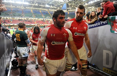 13.11.10 - Wales v South Africa - Invesco Perpetual Series 2010 - Huw Bennett and Deiniol Jones of Wales look dejected at the end of the game. 