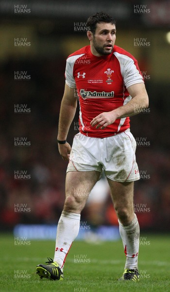 13.11.10 .. Wales v South Africa. -  Wales' Stephen Jones  