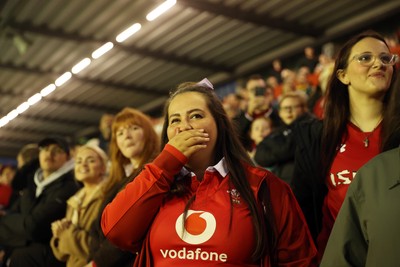 180926 - Wales Women v South Africa Women - Vodafone Wales WXV Series - Fans