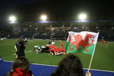 180926 - Wales Women v South Africa Women - Vodafone Wales WXV Series - Fans
