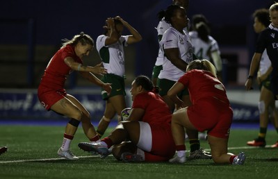 180926 - Wales Women v South Africa Women - Vodafone Wales WXV Series - Sisilia Tuipulotu of Wales scores a try