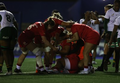 180926 - Wales Women v South Africa Women - Vodafone Wales WXV Series - Sisilia Tuipulotu of Wales scores a try