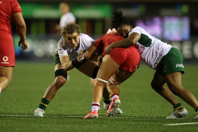 180926 - Wales Women v South Africa Women - Vodafone Wales WXV Series - Catha Jacobs of South Africa 