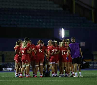 180926 - Wales Women v South Africa Women - Vodafone Wales WXV Series - Wales team huddle