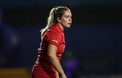 180926 - Wales Women v South Africa Women - Vodafone Wales WXV Series - Freya Bell of Wales 