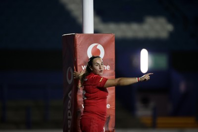 180926 - Wales Women v South Africa Women - Vodafone Wales WXV Series - Courtney Keight of Wales 
