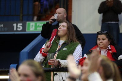 180926 - Wales Women v South Africa Women - Vodafone Wales WXV Series - Fans