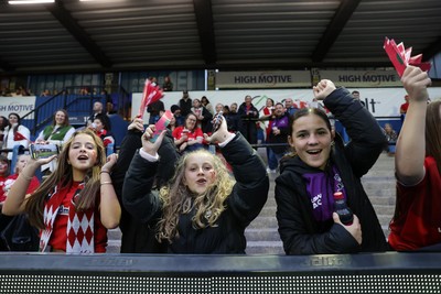 180926 - Wales Women v South Africa Women - Vodafone Wales WXV Series - Fans