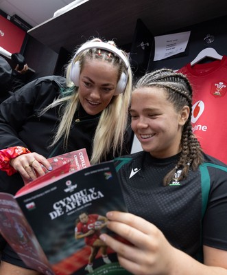 180926 Wales v South Africa, Vodafone Wales WXV Series -Kelsey Jones of Wales and Maisie Davies of Wales in the changing room ahead of the match