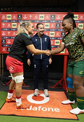 180926 Wales v South Africa, Vodafone Wales WXV Series - Wales captain Alex Callender with South Africa captain Babalwa Latsha and referee Ella Goldsmith at the coin toss