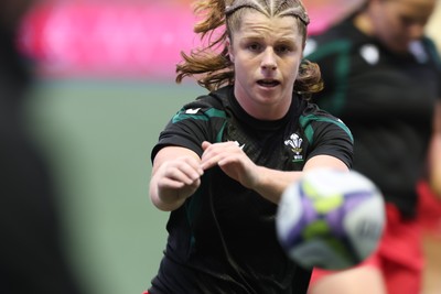 180926 Wales v South Africa, Vodafone Wales WXV Series - Kate Williams of Wales during warm up