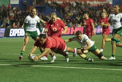 180926 Wales v South Africa, Vodafone Wales WXV Series - Sisilia Tuipulotu of Wales powers over to score try