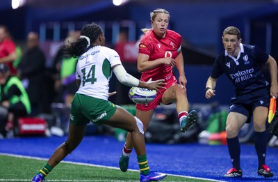 180926 Wales v South Africa, Vodafone Wales WXV Series - Amy Williams of Wales looks to kick past Maria Tshiremba of South Africa