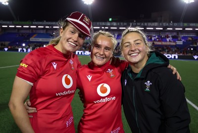 180926 Wales v South Africa, Vodafone Wales WXV Series - Amy Williams of Wales, Seren Singleton of Wales and Molly Reardon at the end of the match with 