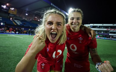 180926 Wales v South Africa, Vodafone Wales WXV Series - Alex Callender of Wales celebrate at the end of the match