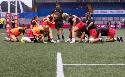 190926 Wales v South Africa, Vodafone Wales WXV Series - The Wales forwards warm up ahead of the match