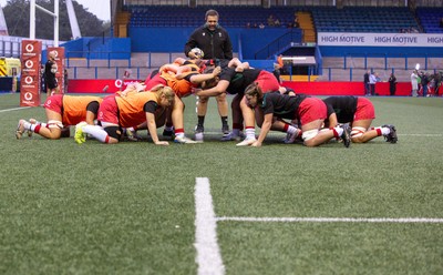 190926 Wales v South Africa, Vodafone Wales WXV Series - The Wales forwards warm up ahead of the match