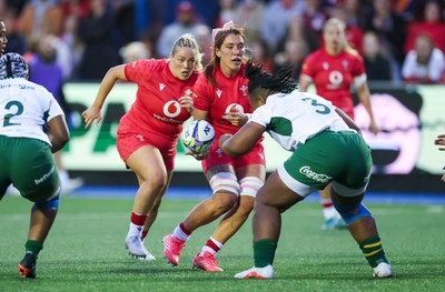 190926 Wales v South Africa, Vodafone Wales WXV Series - Georgia Evans of Wales takes on Babalwa Latsha of South Africa 