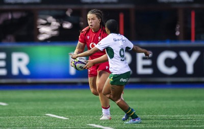 190926 Wales v South Africa, Vodafone Wales WXV Series - Maisie Davies of Wales takes on Felicia Jacobs of South Africa