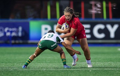 190926 Wales v South Africa, Vodafone Wales WXV Series - Maisie Davies of Wales takes on Felicia Jacobs of South Africa