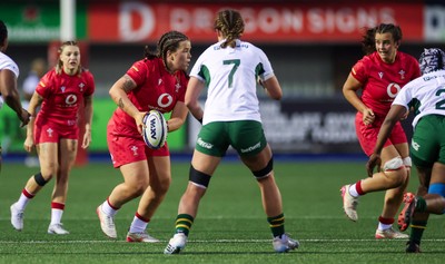 190926 Wales v South Africa, Vodafone Wales WXV Series - Maisie Davies of Wales takes on Catha Jacobs of South Africa