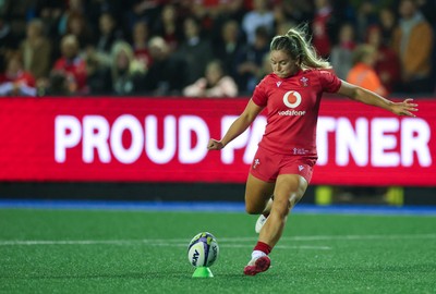 190926 Wales v South Africa, Vodafone Wales WXV Series - Freya Bell of Wales kicks conversion 